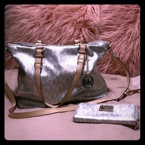 Michael Kors Pewter Purse and Wallet Set